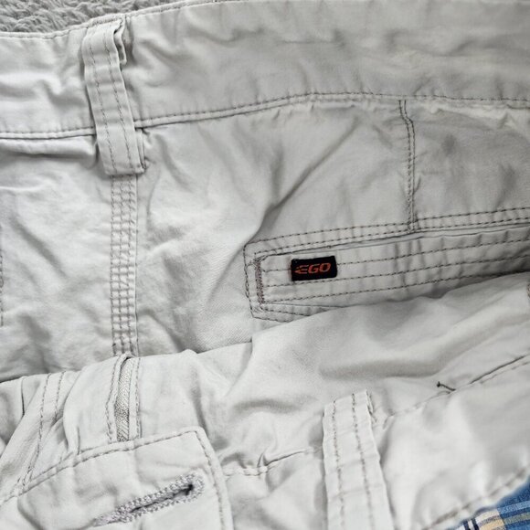 Bossini Shorts Men's Size 33 Plaid 2 Pairs Blue Red White Reversable Chono Class - Picture 8 of 13